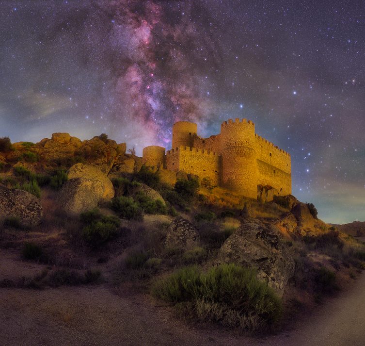 Castillo de Manqueospese